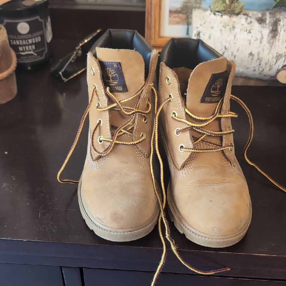 Timberland Boys Light Brown Lace-Up Boots